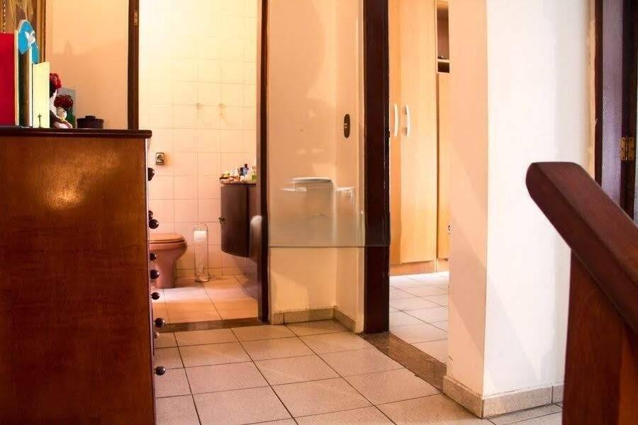 Sobrado 182² Bairro Barcelona