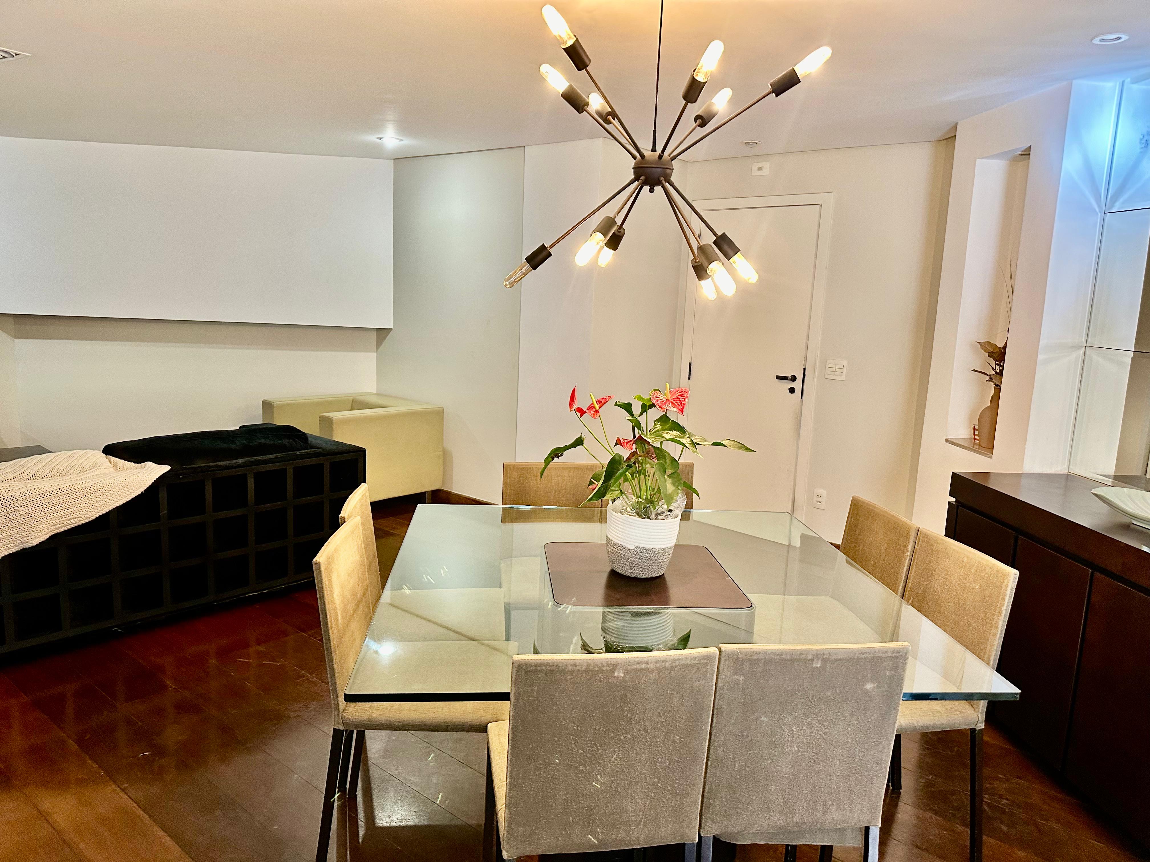Apartamento Alto Padrão - Bairro Santa Paula - 200 mts denárea útil
