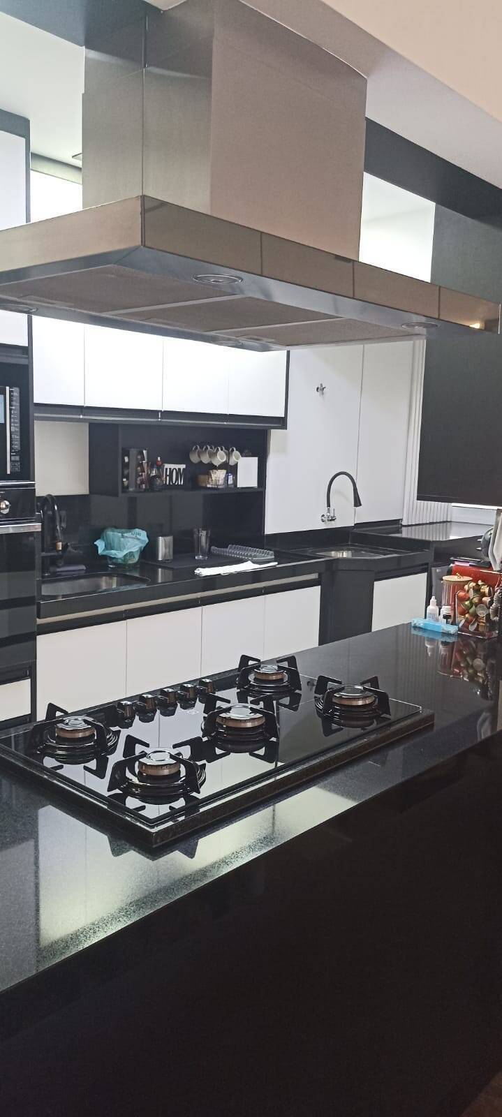 Apartamento com sacada gourmet - 93m² - Santa Paula- Condominio Completo