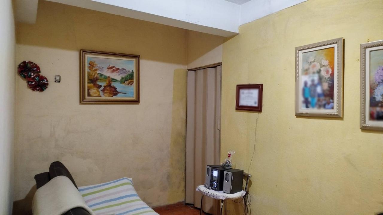 Casa 02 Moradias -Bairro  Olímpico - SCSul -SP