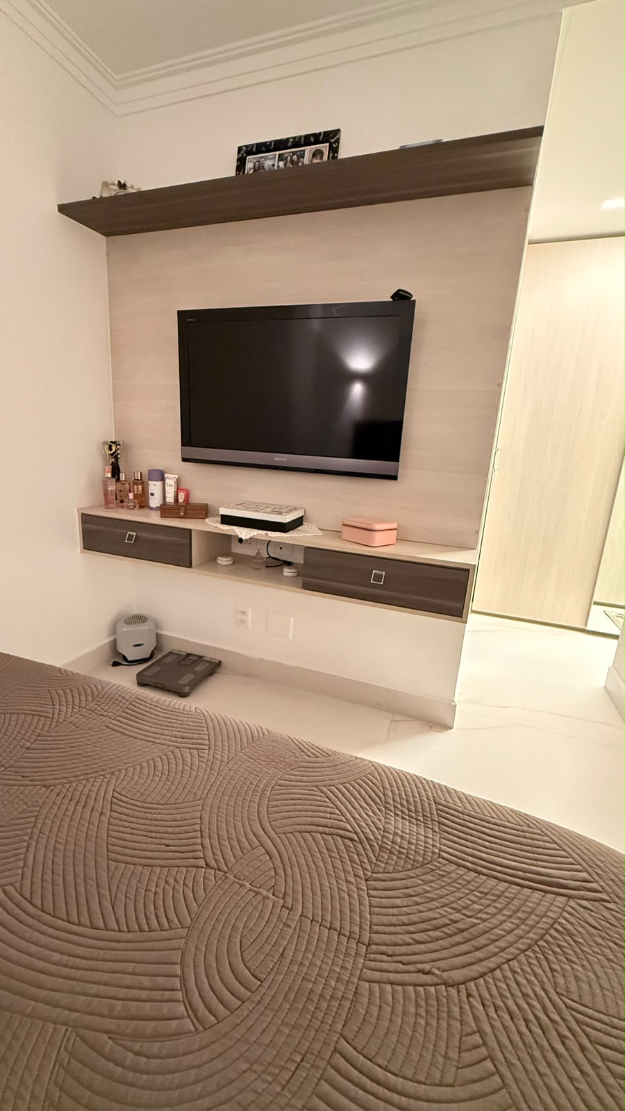 Apartamento Porteira Fechada - Bairro Olímpico-Andar Alto-Vista Livre 