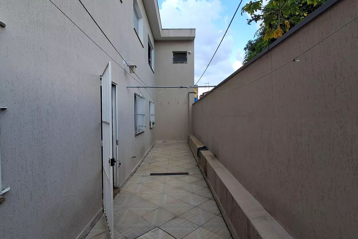 Casa assobradada 294m² - Bairro Boa Vista Ótimo Local!!!