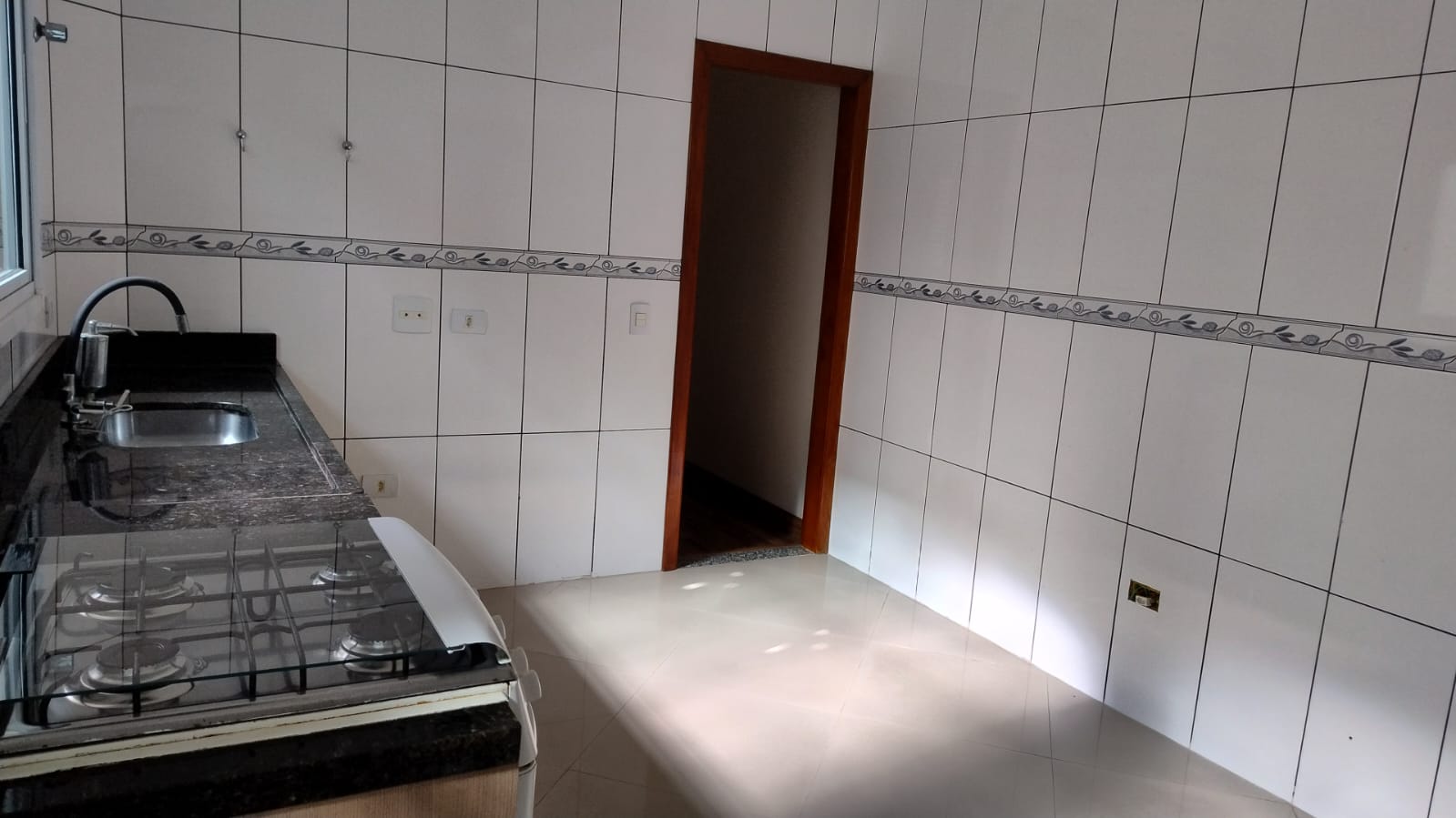Lindo Apto -90 Mts - Sem Condomínio -Bairro Santa Maria -Santo André 1 por andar !!