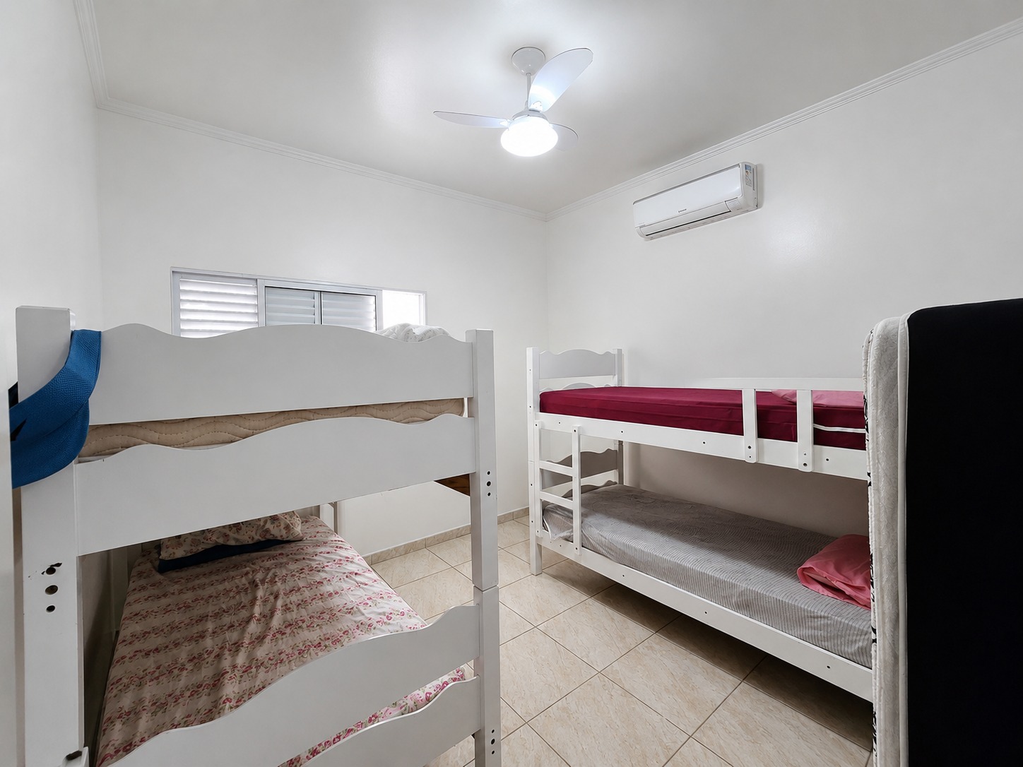 Casa -Vila Tupi -Praia Grande 