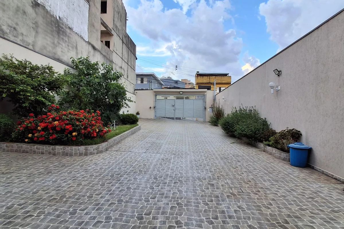 Casa assobradada 294m² - Bairro Boa Vista Ótimo Local!!!