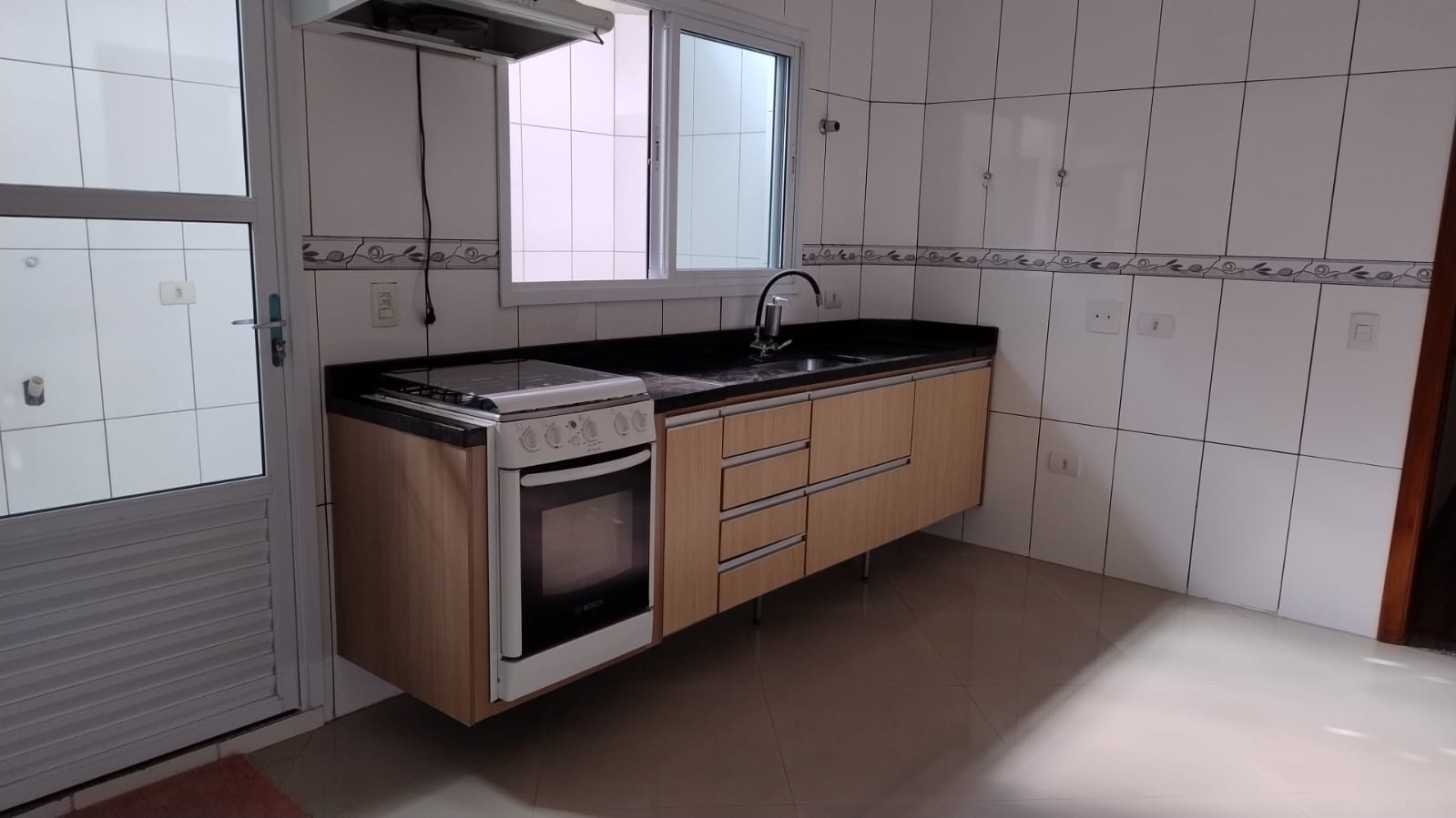 Lindo Apto -90 Mts - Sem Condomínio -Bairro Santa Maria -Santo André 1 por andar !!