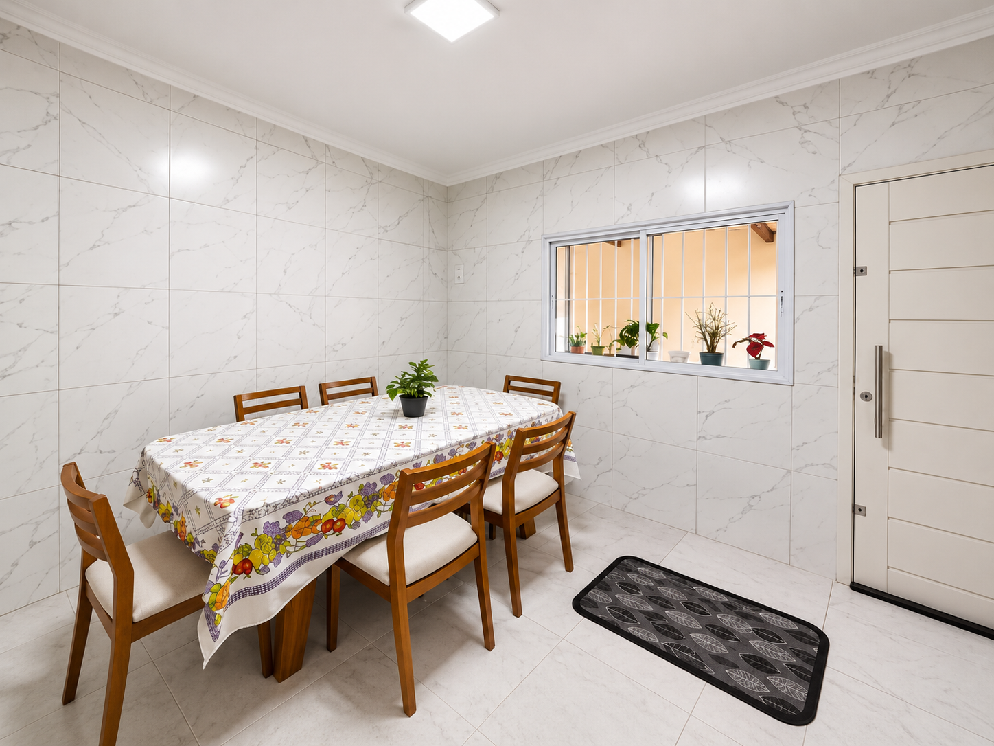 Sobrado com 3 quartos, 250 m²
