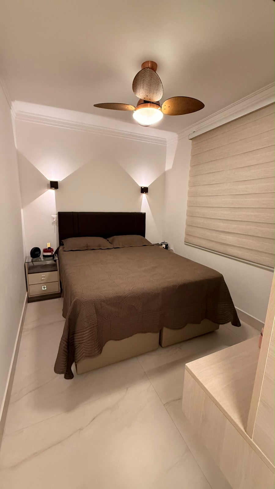 Apartamento Porteira Fechada - Bairro Olímpico-Andar Alto-Vista Livre 