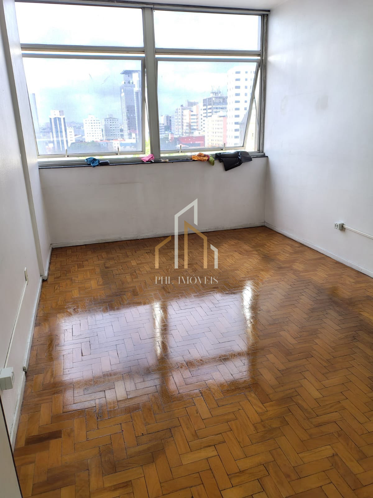 Sala Comercial -40 MTS -Prédio 500 
