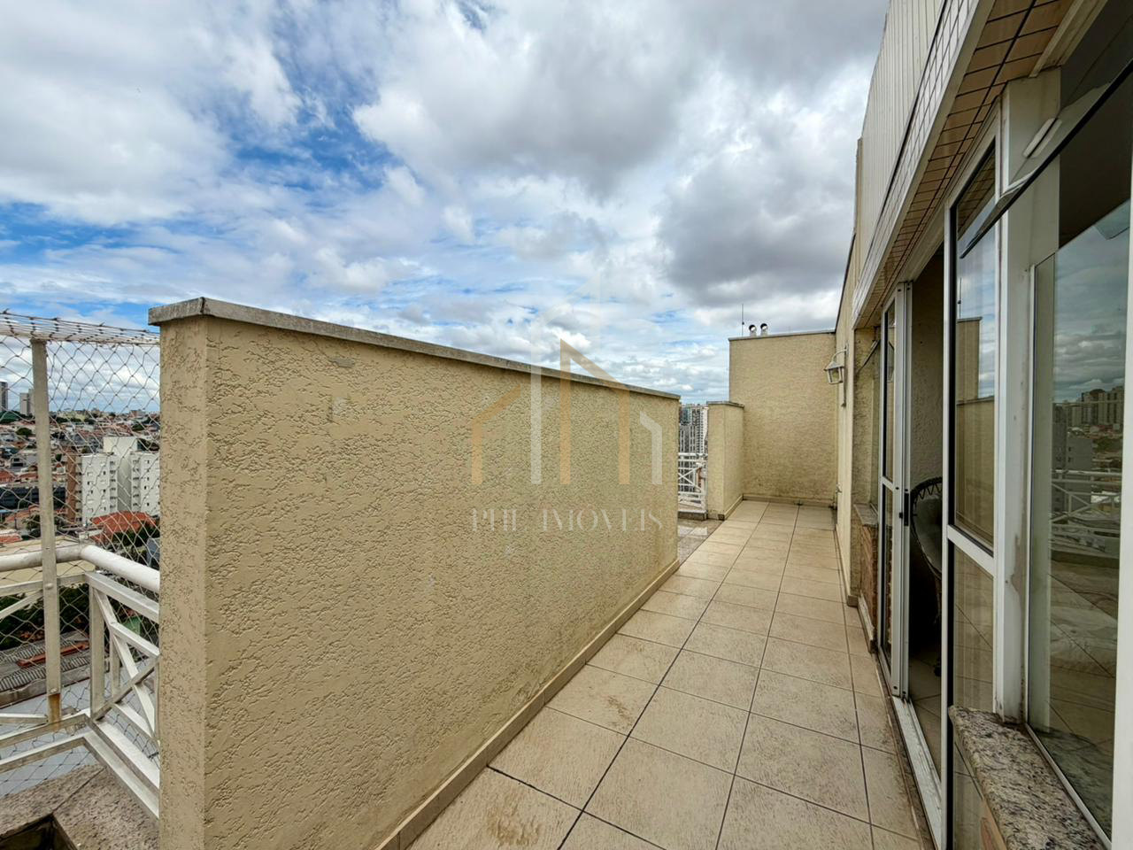 Cobertura Duplex- 124m2 -Bairro Barcelona- Prédio com Elevador