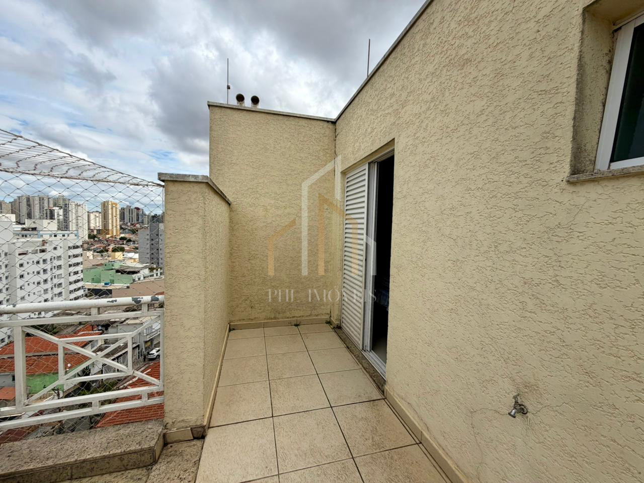Cobertura Duplex- 124m2 -Bairro Barcelona- Prédio com Elevador