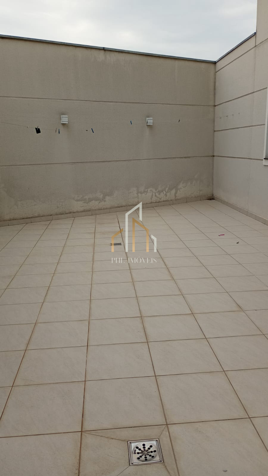 Apartamento Térreo - Próximo á Avenida Kennedy-SCSul