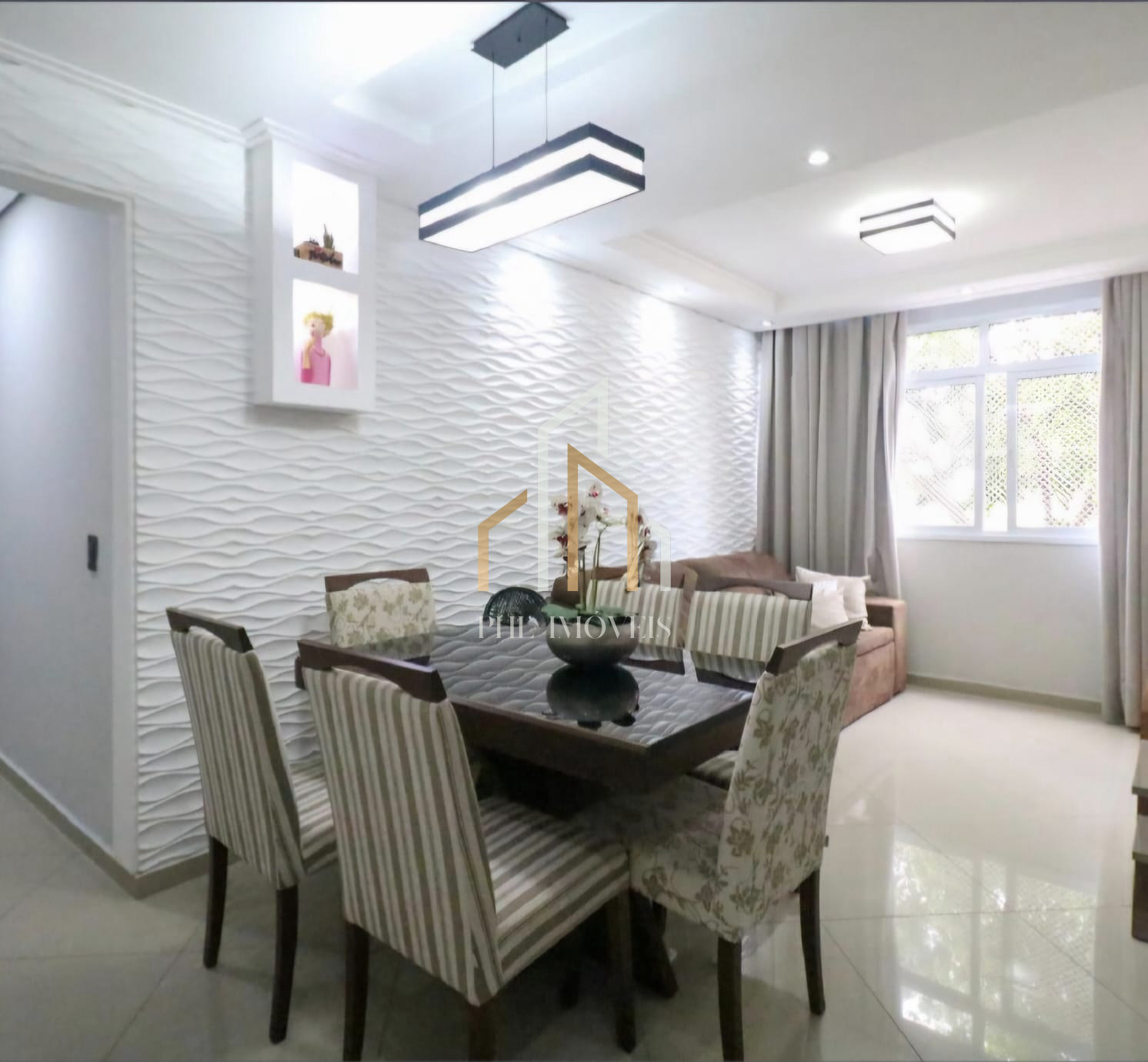 Apartamento 70 metros - 2 dormitórios - Elétrica e Hidráulica nova